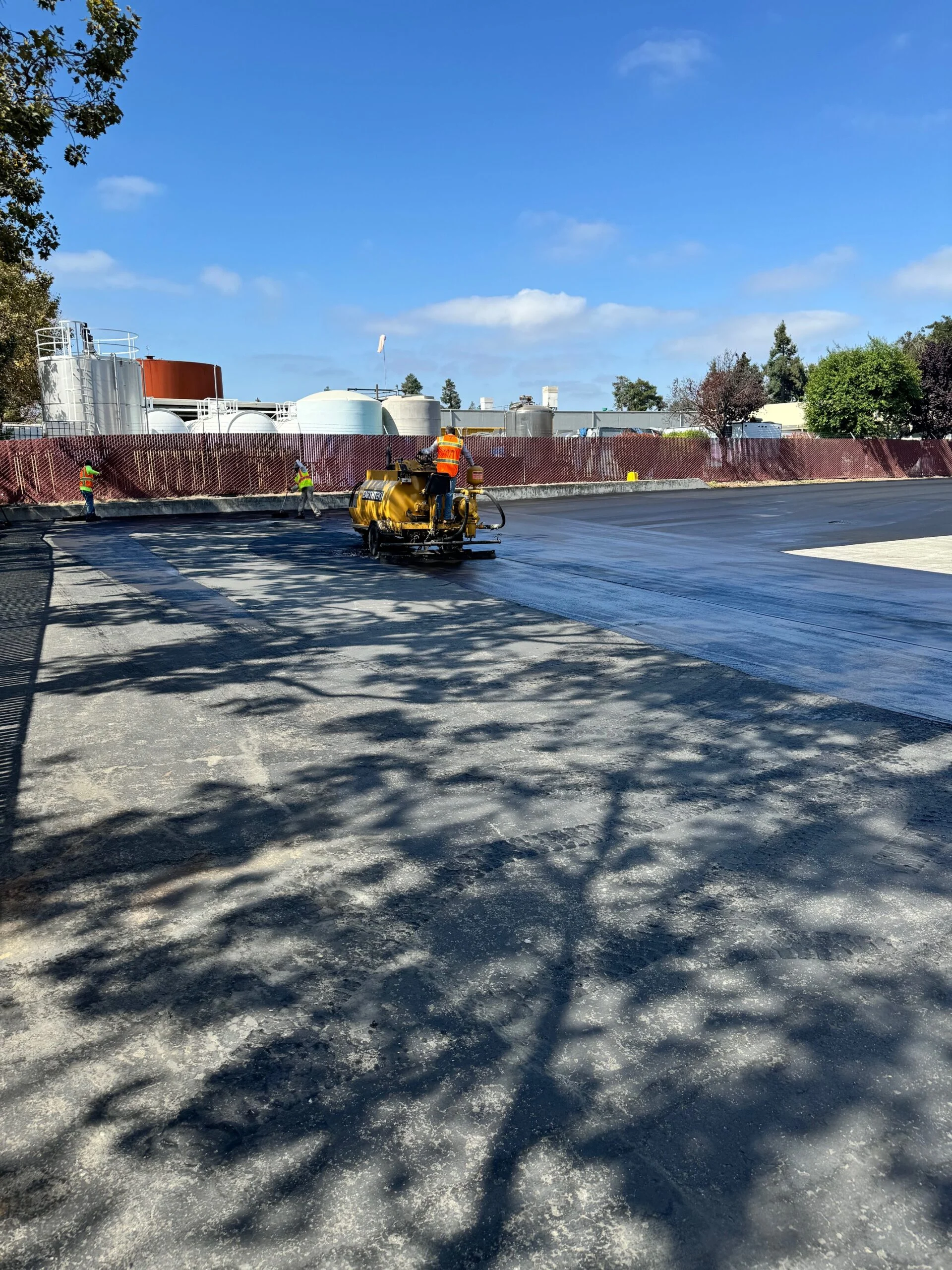 Industrial Asphalt Paving & Sealcoating Project - Image 8